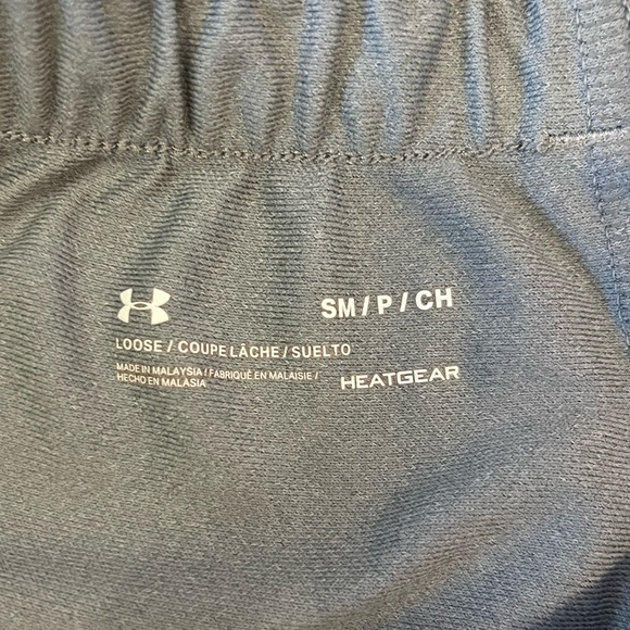 Under Armour Women's Moisture Wicking Play Up 3.0 Gym Shorts, 3" - Picture 9 of 9